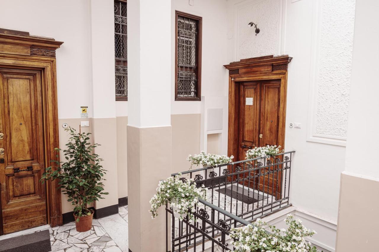 Art View Luxury Apartment Bari Exterior photo