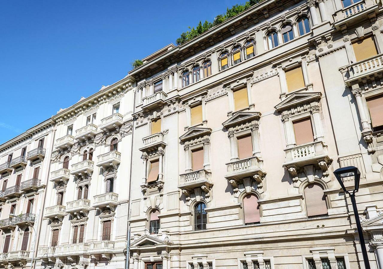 Art View Luxury Apartment Bari Exterior photo